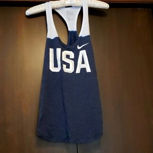 Nike tank size small